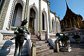 Bangkok Grand Palace, Wat Phra Keow (temple of the Emerald Buddha). Yod Nok Tantima or Tantima bird, guarding the Viharn Yod.
